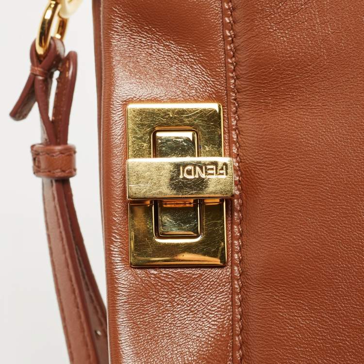 Pre Owned Fendi Brown Leather Mini Peekaboo Top Handle Bag