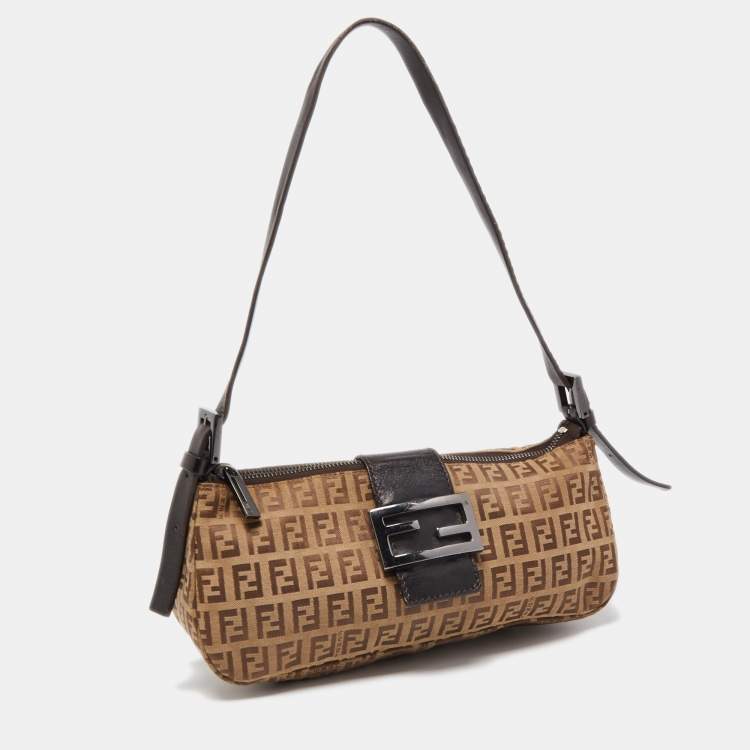 Pre Owned Fendi Beige/Brown Zuchinno Canvas and Leather Baguette Bag