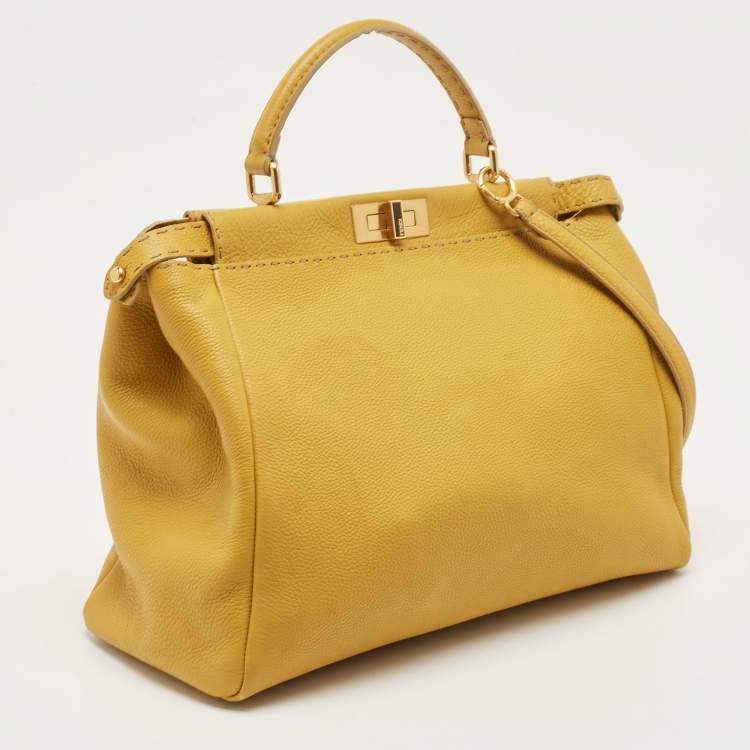 مملوكة مسبقًا Fendi Yellow Selleria Leather Large Peekaboo Top Handle Bag