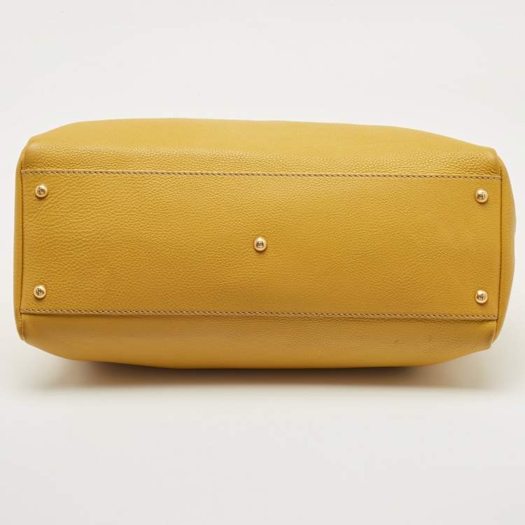مملوكة مسبقًا Fendi Yellow Selleria Leather Large Peekaboo Top Handle Bag