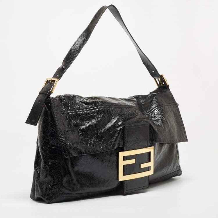 Pre Owned Fendi Black Crinkled Patent Leather Oversized Baguette Flap Shoulder Bag