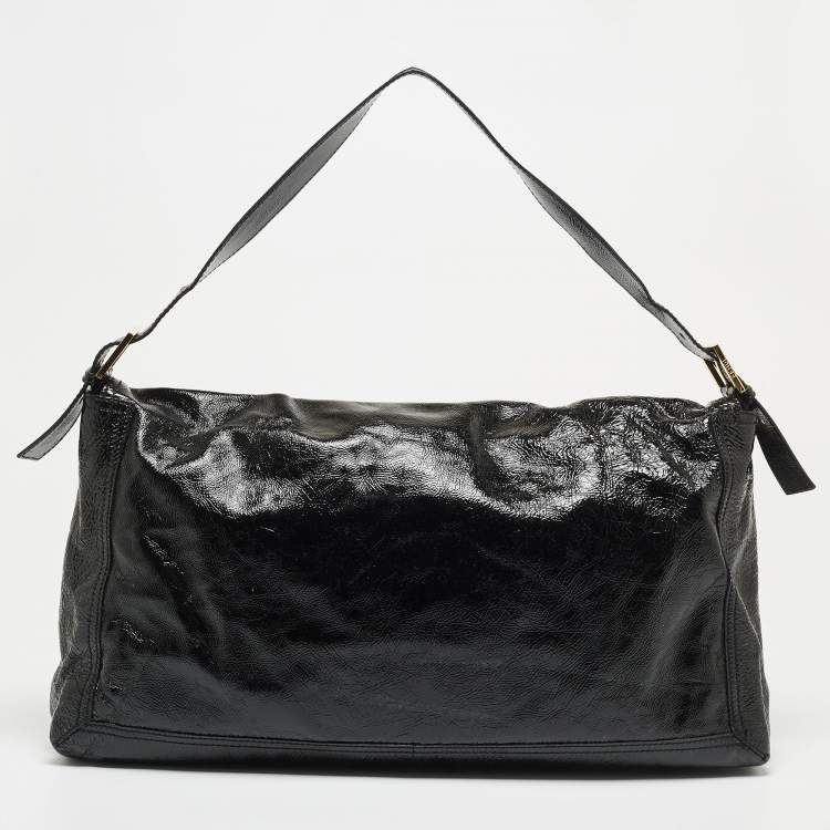 Pre Owned Fendi Black Crinkled Patent Leather Oversized Baguette Flap Shoulder Bag