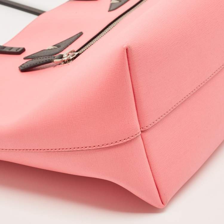 Pre Owned Fendi Black/Pink Leather Medium Monster Roll Tote