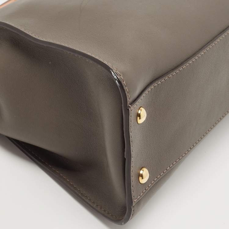 Pre Owned Fendi Dark Beige Leather Medium Peekaboo Top Handle Bag