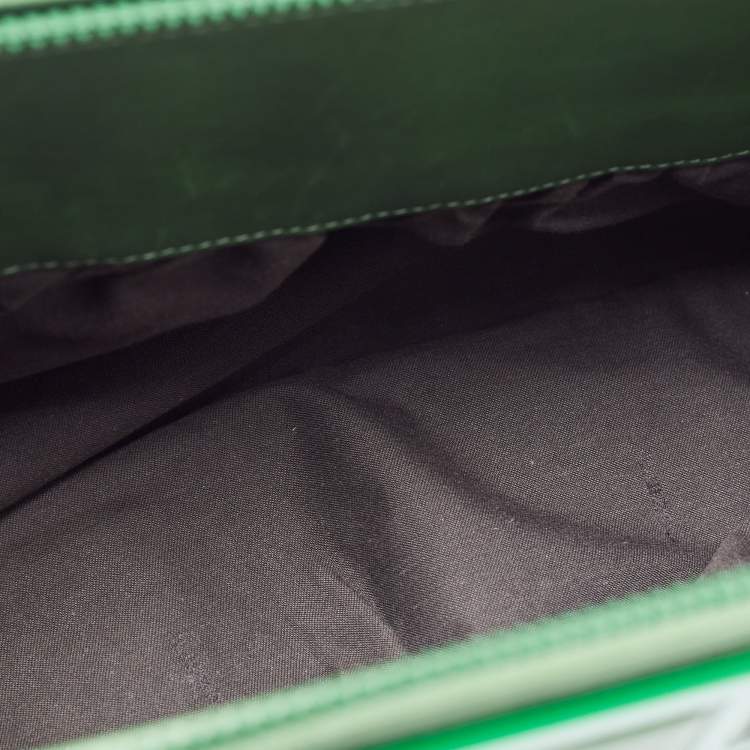 مملوكة مسبقًا Fendi Green Leather To You Convertible Clutch Bag