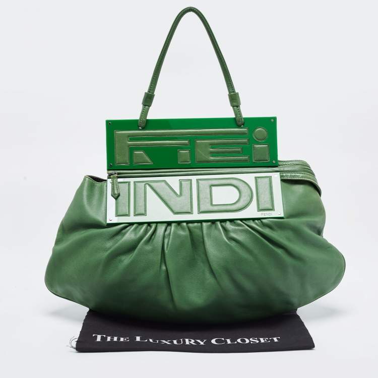 مملوكة مسبقًا Fendi Green Leather To You Convertible Clutch Bag