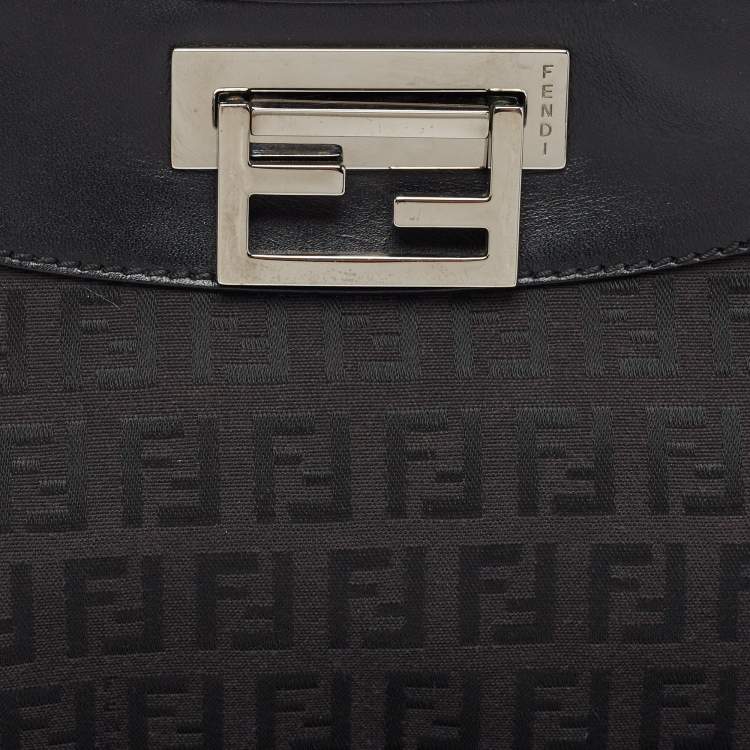 Pre Owned Fendi Black Zucchino Canvas and Leather Hobo