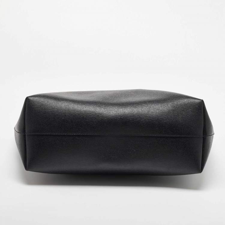 مملوكة مسبقًا Fendi Black/Peach Leather Monster Roll Tote