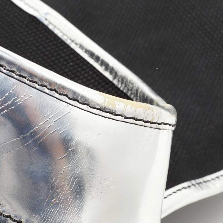 Pre Owned Fendi Black/Silver Canvas and Patent Leather B Shoulder Bag