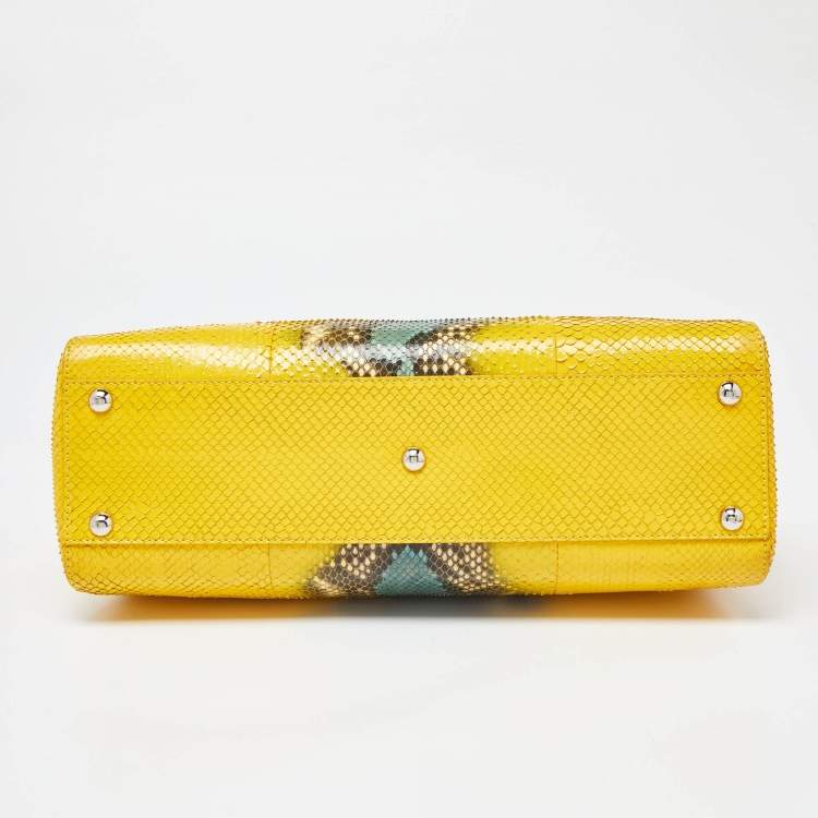 مملوكة مسبقًا Fendi Yellow Python Medium Peekaboo Top Handle Bag