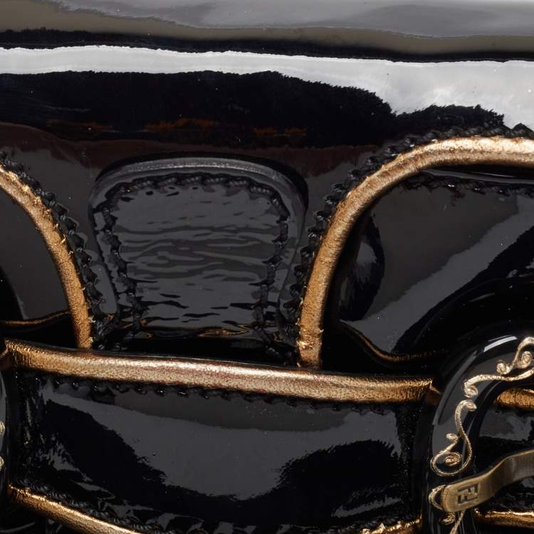 Pre Owned Fendi Black/Gold Patent and Leather B Clutch