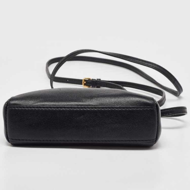 Pre Owned Fendi Black Leather Micro Peekaboo Crossbody Bag