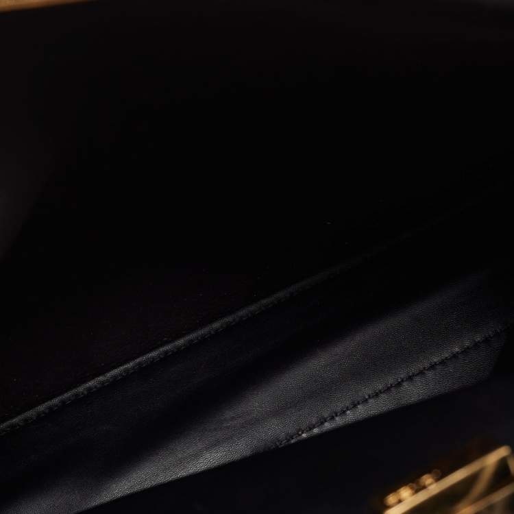 Pre Owned Fendi Black Leather Regular Peekaboo Top Handle Bag