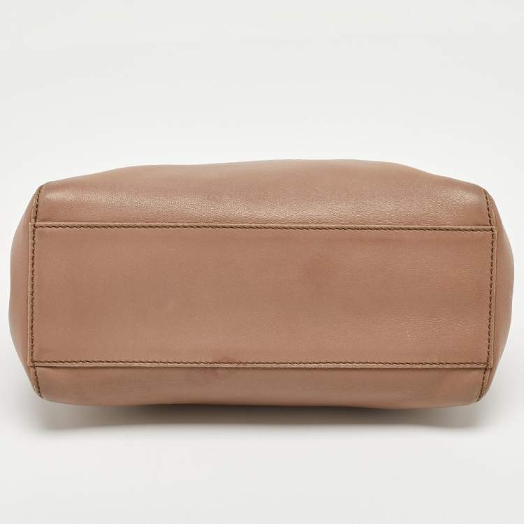 Pre Owned Fendi Beige Leather Mini Peekaboo Top Handle Bag