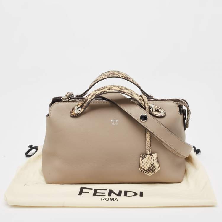 مملوكة مسبقًا Fendi Beige/Cream Leather and Python Small By The Way Shoulder Bag