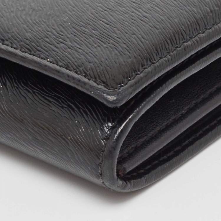 Pre Owned Fendi Black Glossy Leather Logo Flap Continental Wallet