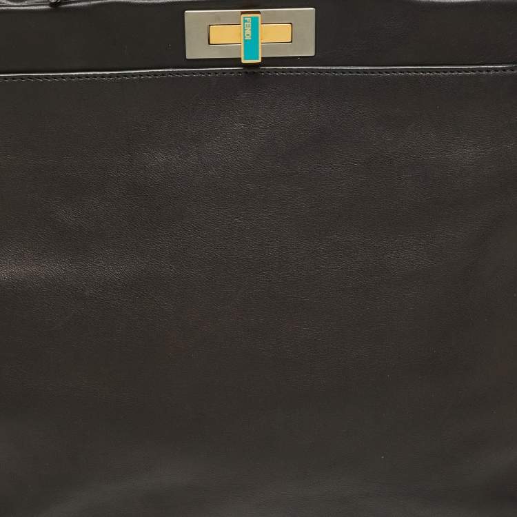 Pre Owned Fendi Black Leather Large Peekaboo Top Handle Bag