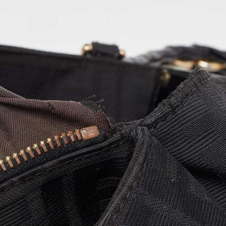 Pre Owned Fendi Black Zucca Canvas and Patent Leather Mia Shoulder Bag