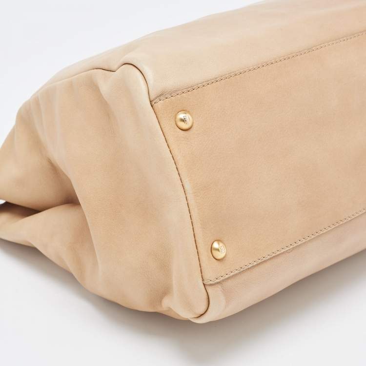 Pre Owned Fendi Beige/Brown Leather Large Peekaboo Top Handle Bag