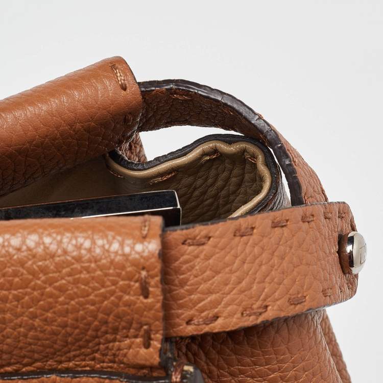 Pre Owned Fendi Brown Leather Large Peekaboo Top Handle Bag