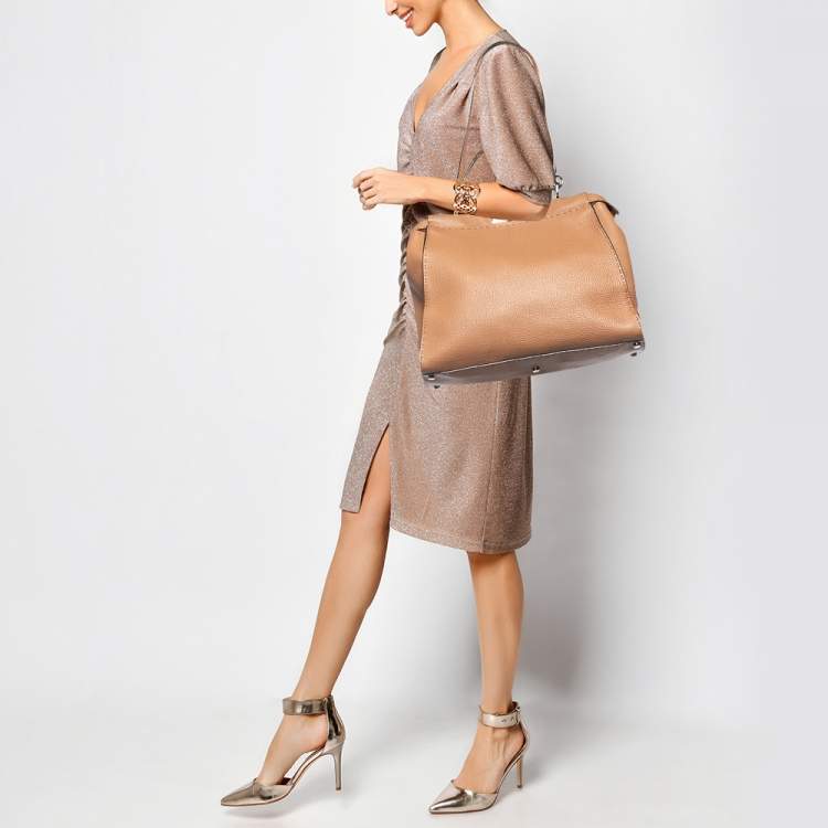 Pre Owned Fendi Brown Leather Large Peekaboo Top Handle Bag