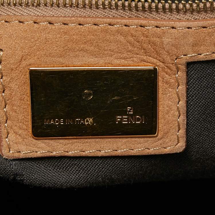 مملوكة مسبقًا Fendi Tobacco/Black Zucca Canvas and Nubuck FF Eyelet Chef De Jour Bag