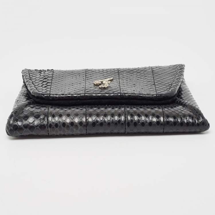 Pre Owned Fendi Black Ayers Flap Clutch