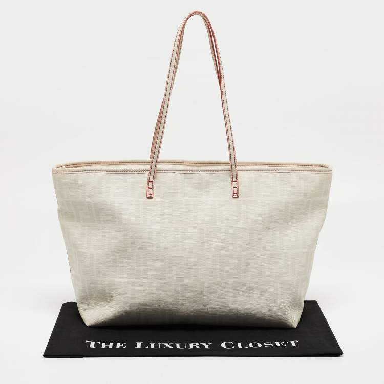 Pre Owned Fendi White/Grey Zucca Coated Canvas and Leather Large Roll Tote