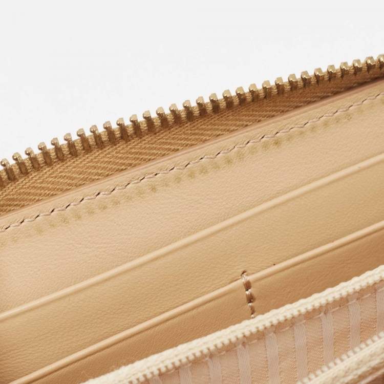 Pre Owned Fendi Gold Embossed Patent Leather Fendilicious Continental Wallet