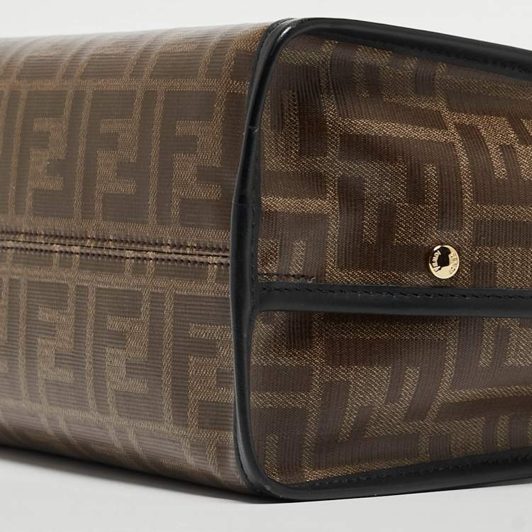 مملوكة مسبقًا Fendi Brown/Black Zucca Coated Canvas Peekaboo Defender Cover