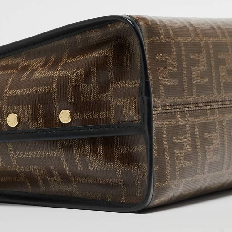 مملوكة مسبقًا Fendi Brown/Black Zucca Coated Canvas Peekaboo Defender Cover