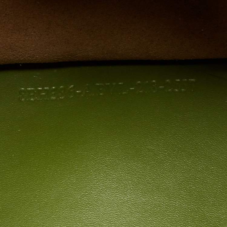 Pre Owned Fendi Green Leather Medium Sunshine Tote