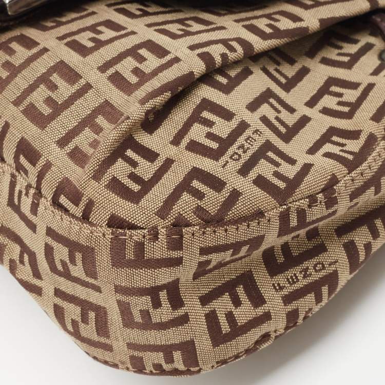 Pre Owned Fendi Ebene/Tobacco Zucchino Canvas and Leather Baguette Hobo