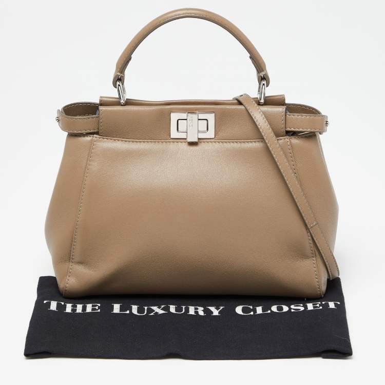Pre Owned Fendi Beige Leather Mini Peekaboo Top Handle Bag