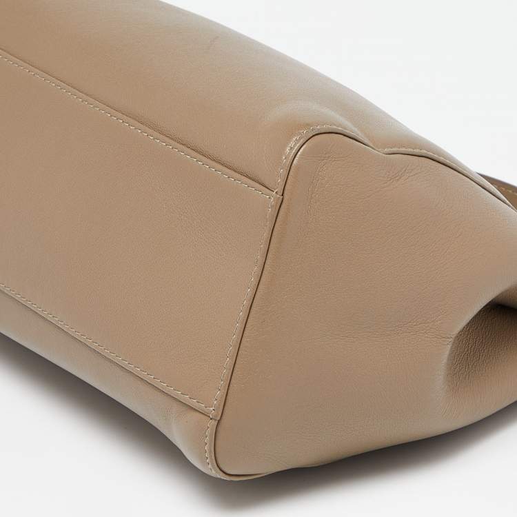 Pre Owned Fendi Beige Leather Mini Peekaboo Top Handle Bag