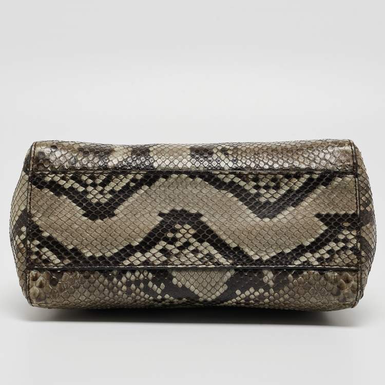 مملوكة مسبقًا Fendi Beige/Black Python Mini Peekaboo Top Handle Bag