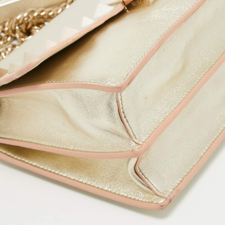 مملوكة مسبقًا Fendi Gold Leather Small Scalloped Studded Kan I Shoulder Bag