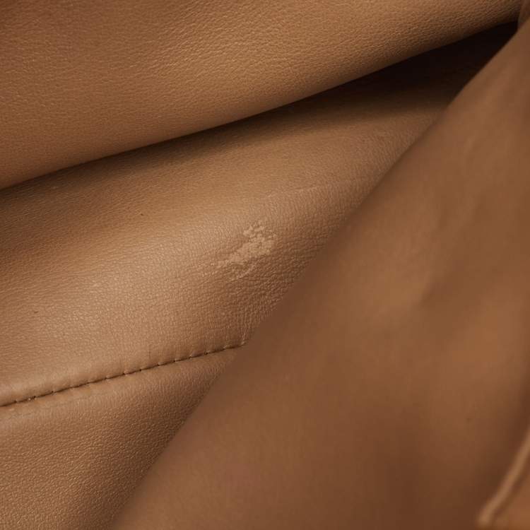 مملوكة مسبقًا Fendi Beige Ostrich Leather Mini Peekaboo Top Handle Bag