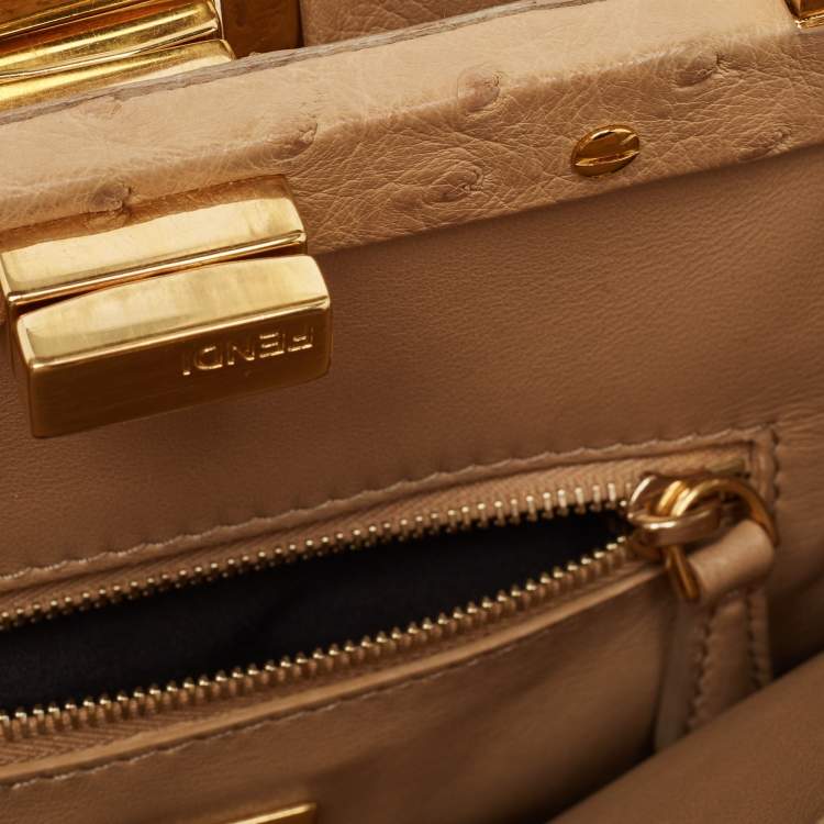 مملوكة مسبقًا Fendi Beige Ostrich Leather Mini Peekaboo Top Handle Bag