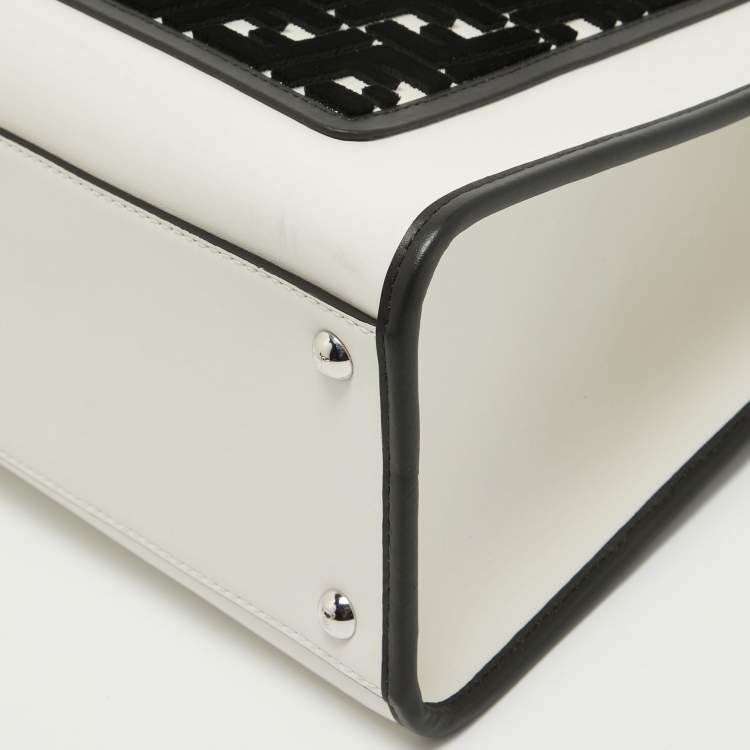 مملوكة مسبقًا Fendi White/Black Leather and Velvet FF Runaway Top Handle Bag