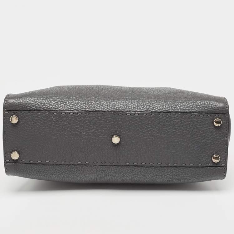 Pre Owned Fendi Grey Selleria Leather Medium Peekaboo Top Handle Bag