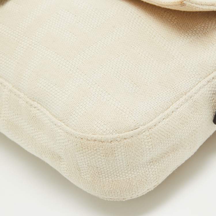 Pre Owned Fendi Beige/Brown Zucca Canvas and Leather Vintage Baguette Bag