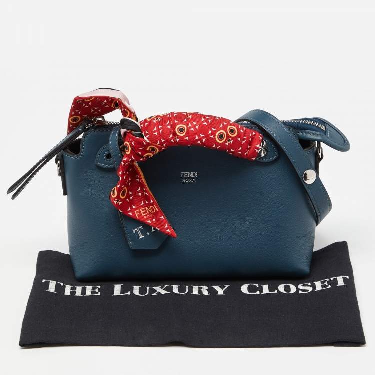 مملوكة مسبقًا Fendi Teal Green Leather Mini By The Way Crossbody Bag