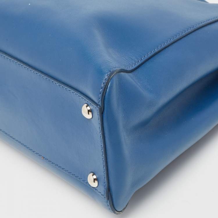Pre Owned Fendi Blue Leather Medium Peekaboo Top Handle Bag