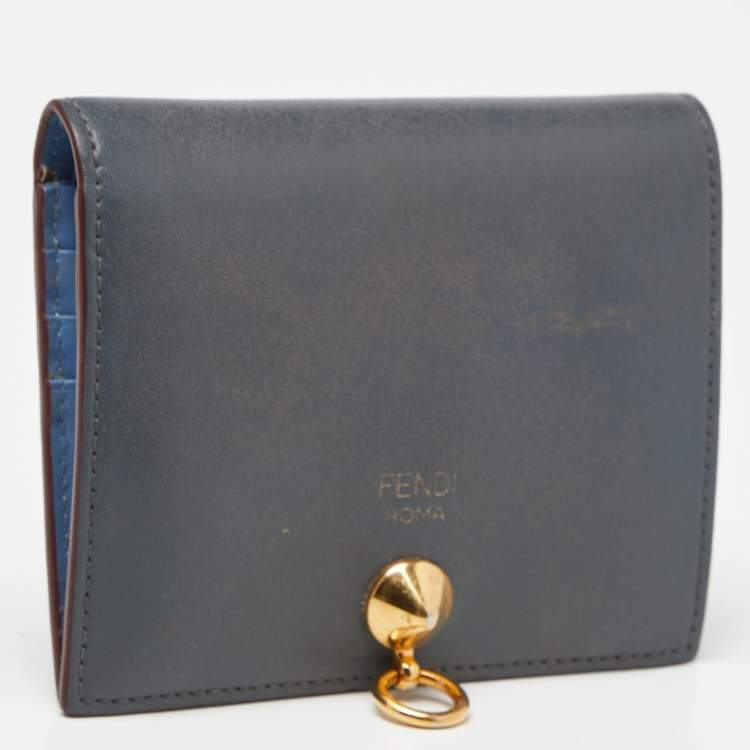 Pre Owned Fendi Grey Leather By The Way Bifold Wallet