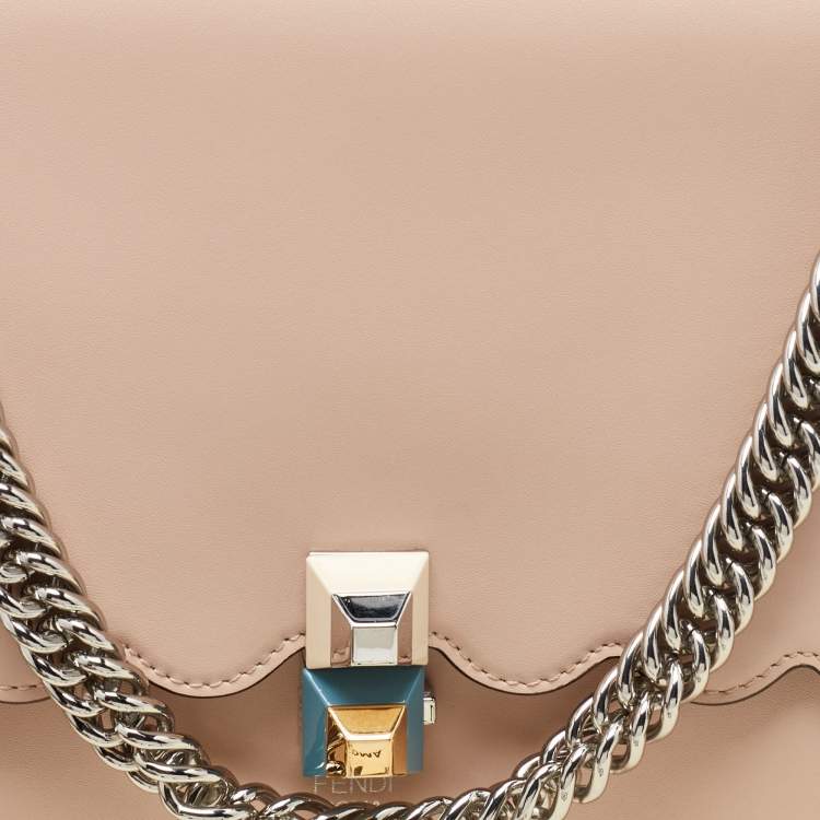 Pre Owned Fendi Peach Scalloped Leather Medium Kan I Shoulder Bag
