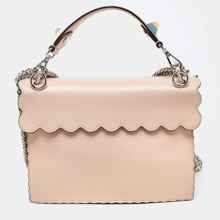 Pre Owned Fendi Peach Scalloped Leather Medium Kan I Shoulder Bag