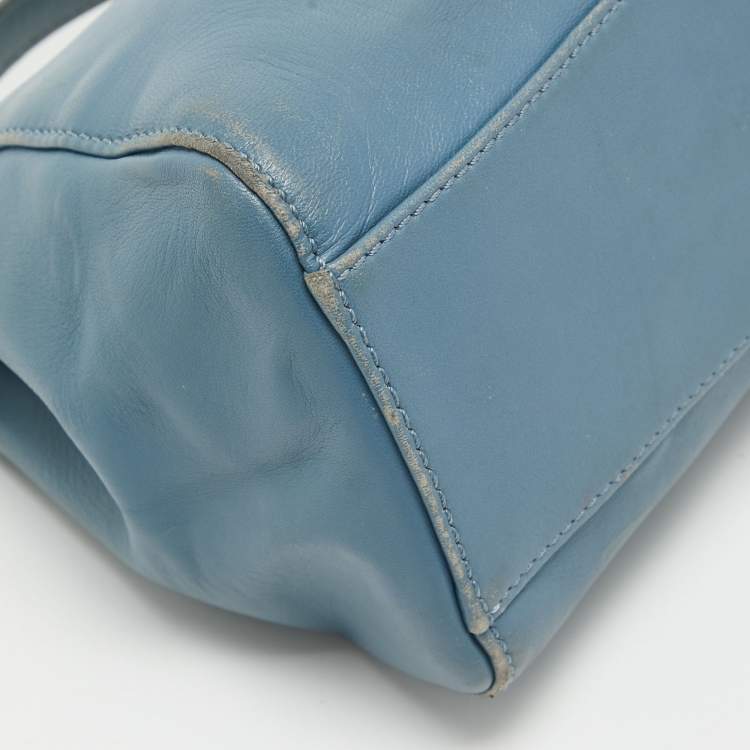 مملوكة مسبقًا Fendi Light Blue Leather Mini Peekaboo Top Handle Bag