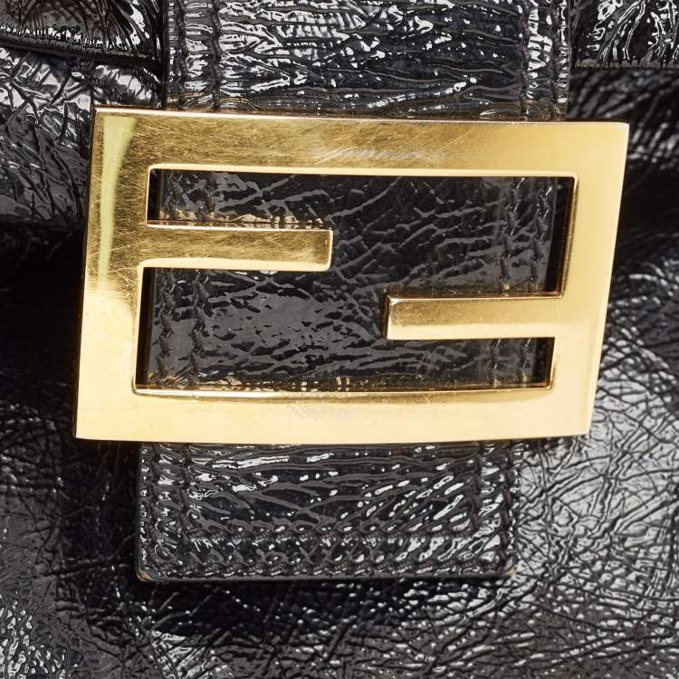 Pre Owned Fendi Black Patent Leather Large Convertible Baguette Bag