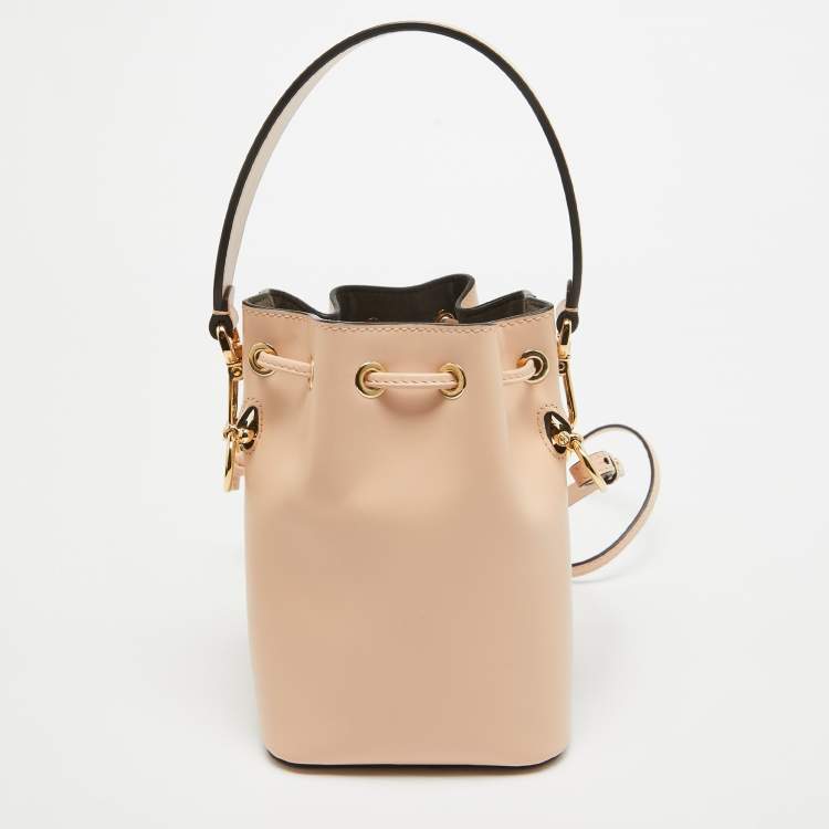 Pre Owned Fendi Peach Leather Mini Mon Tresor Drawstring Bucket Bag